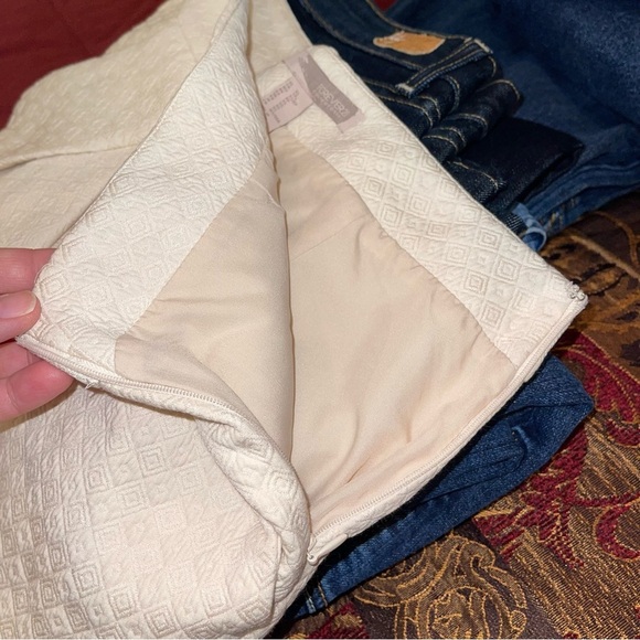 Forever 21 Ivory Textured Mini Skirt Sz XS - Picture 16 of 17